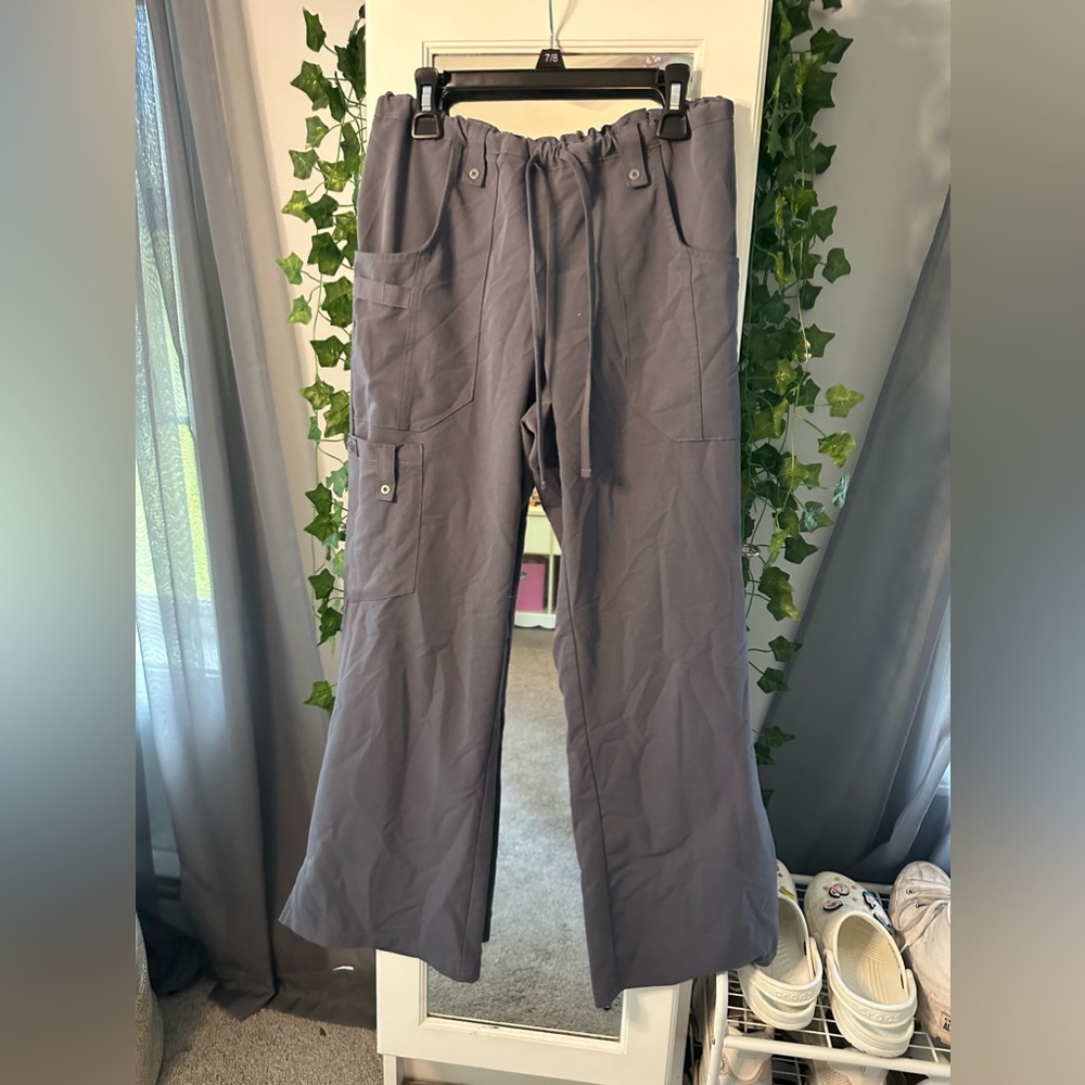 light gray extra small petite scrub pants!